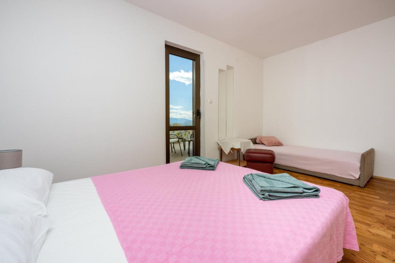 Pavica Appartement Dramalj Buitenkant foto